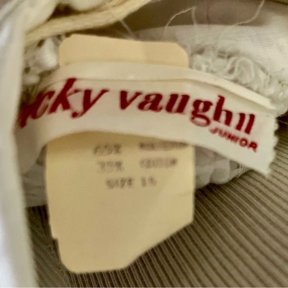 Vintage Dress Maxi 70s-80s Vicky Vaughan NWT Pique/Eyelet Peplum Waist Halter - Picture 5 of 8